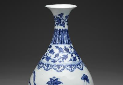 图片[2]-Yuhuchun pear-shaped vase with flowers and butterflies decoration in underglaze blue, Ming dynasty, Yongle reign, 1403-1424-China Archive